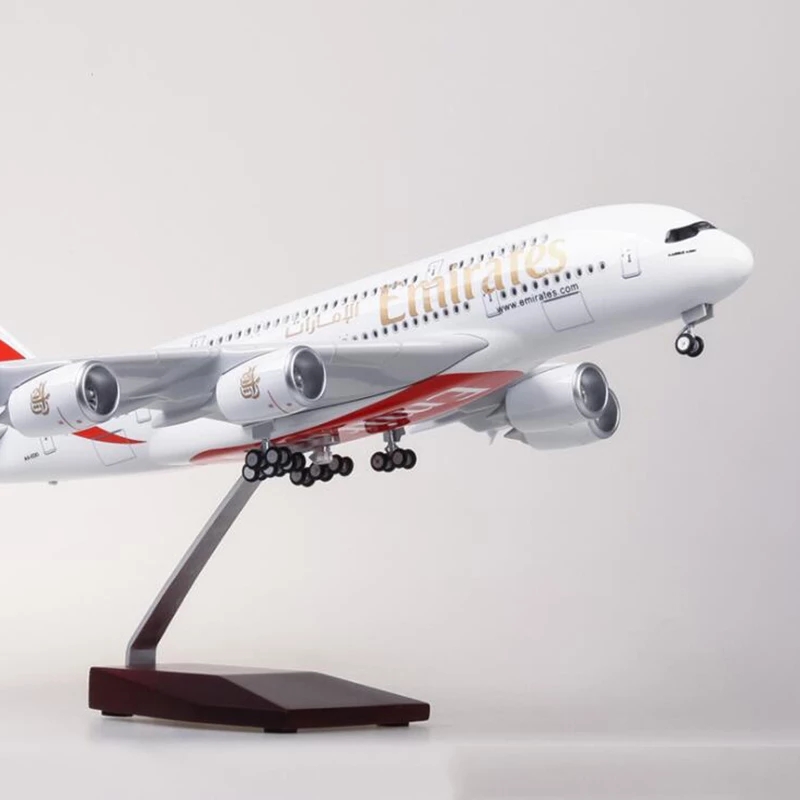 Kids Toys Uae - 1/160 Ölçekli Airbus A380 BAE/Emirates 18